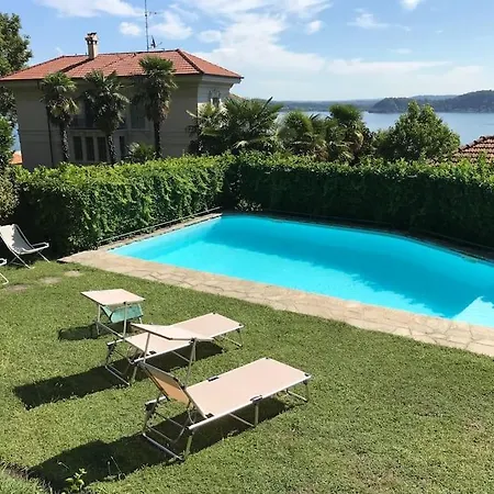 Apartament A Balcony On Maggiore *