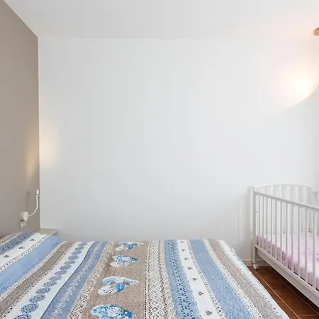 דירה A Balcony On Maggiore בלגירטה