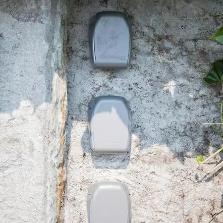 A Balcony On Maggiore דירה *